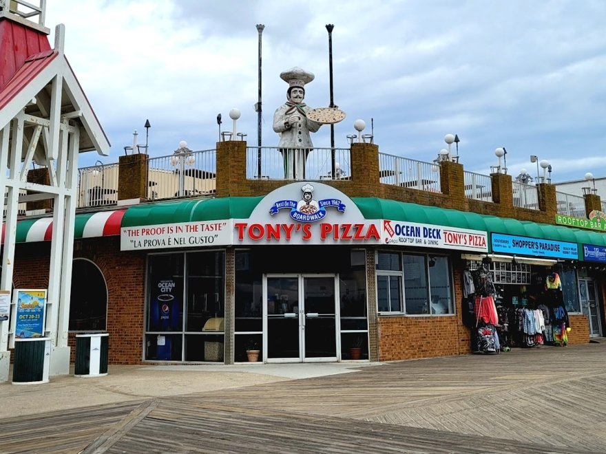 Tony's Pizza