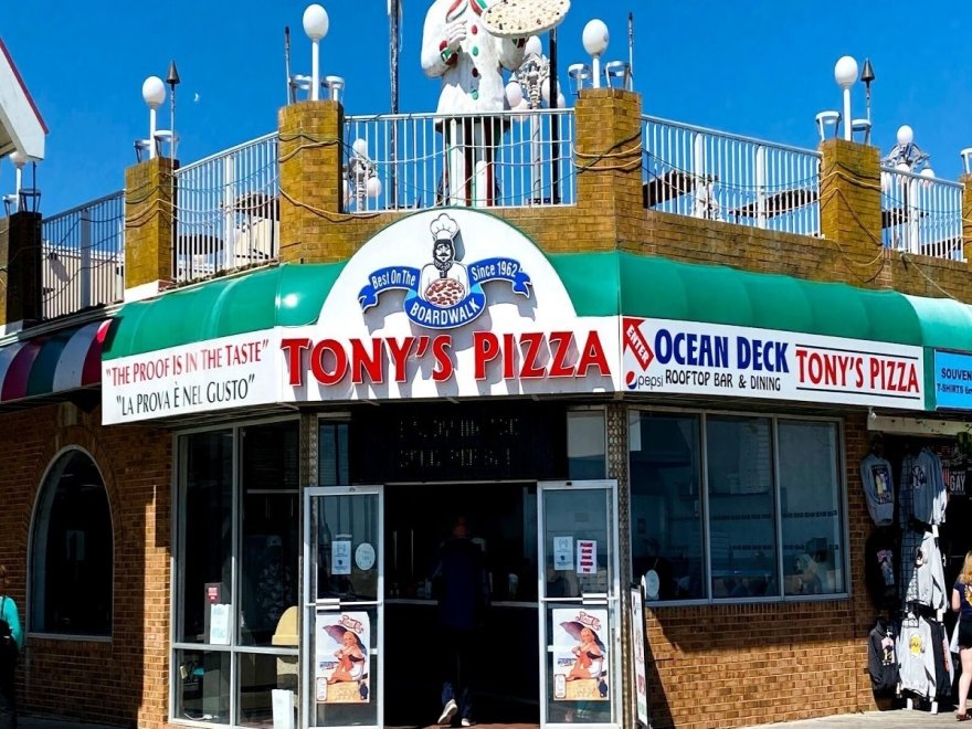 Tony's Pizza