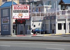 Higgins Crab House South