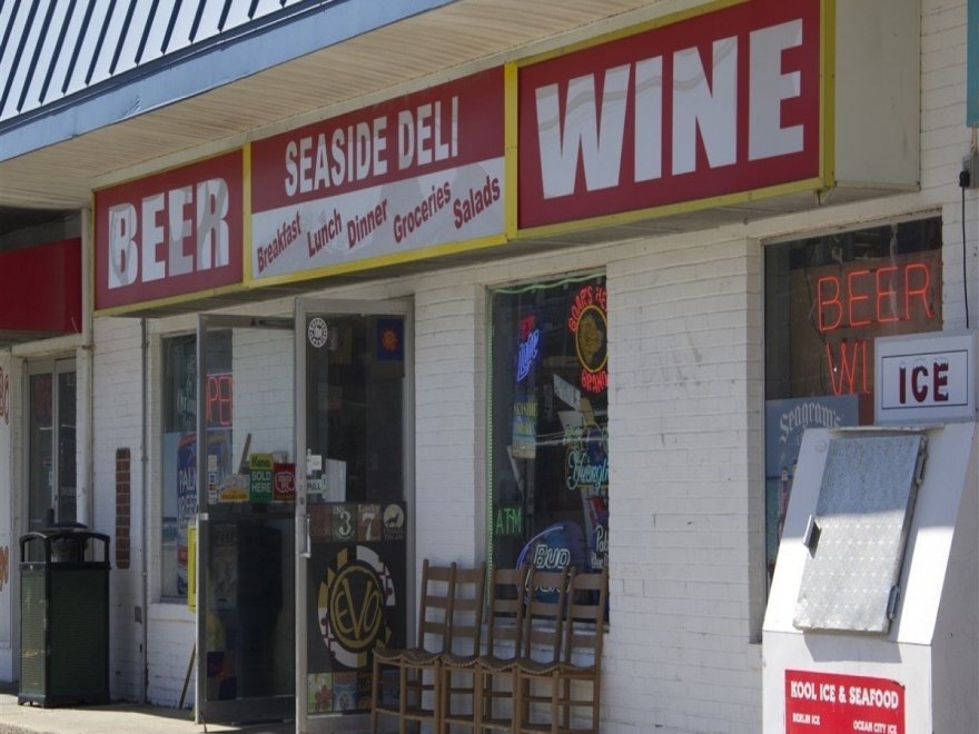 Seaside Deli Beer & Wine