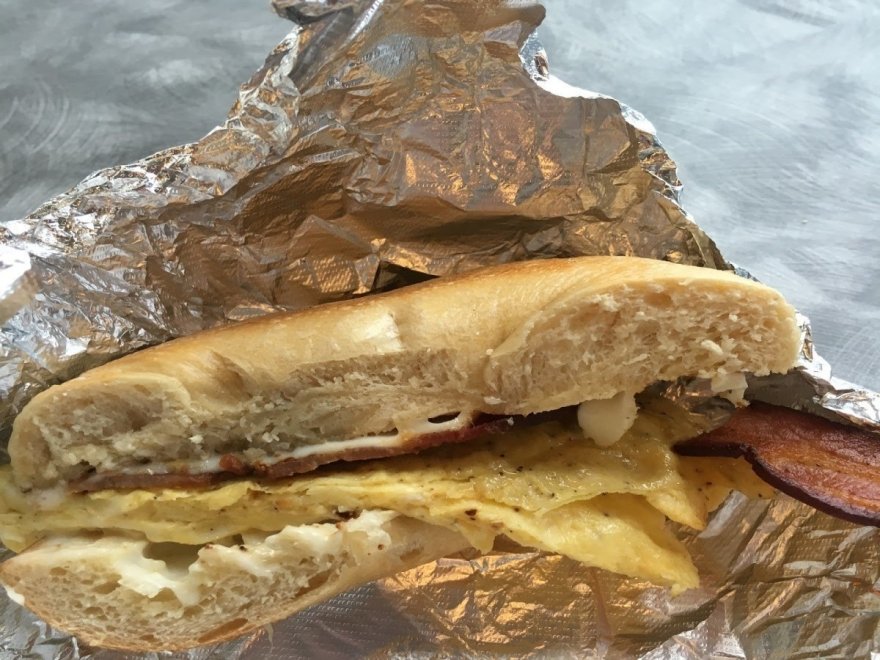 Über Bagels & Deli