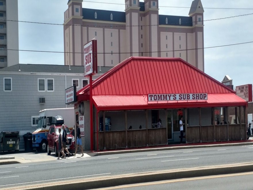 Tommy's Sub Shop