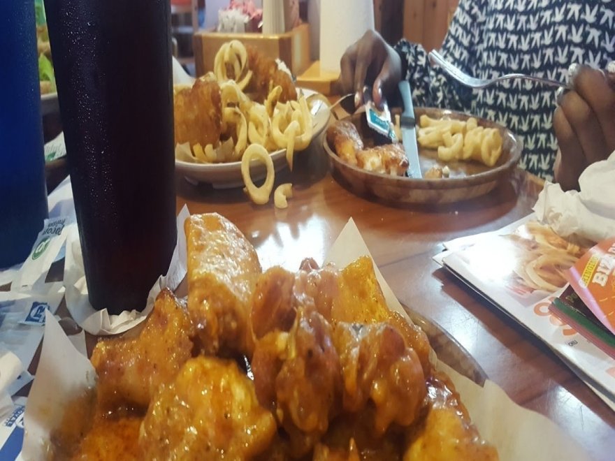 Hooters