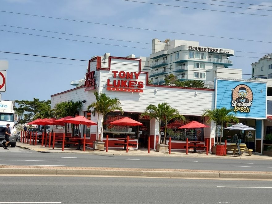 Tony Luke's