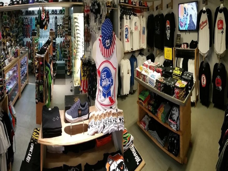 Get Gnarly Skate Shop