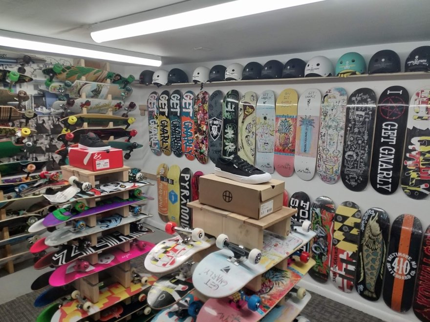 Get Gnarly Skate Shop