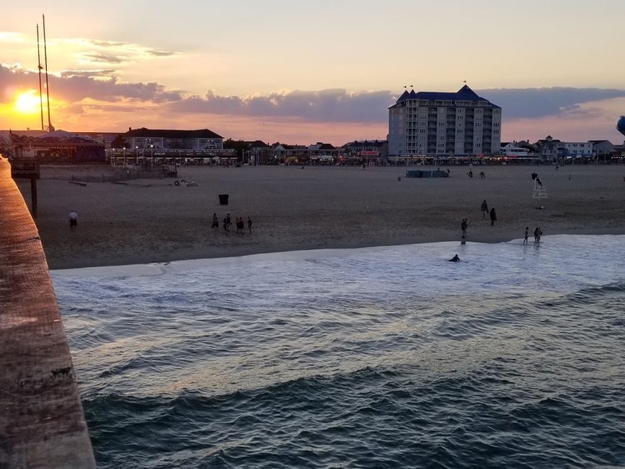 Oceanic Fishing Pier