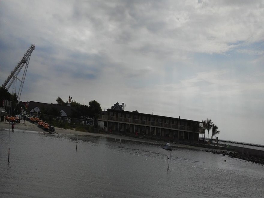 Oceanic Fishing Pier