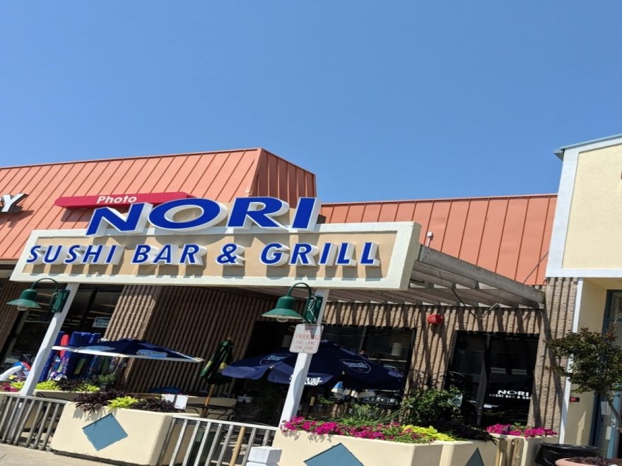 Nori Sushi Bar and Grill