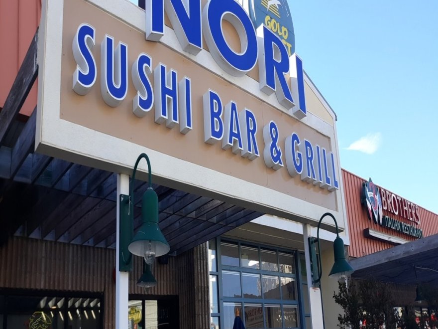 Nori Sushi Bar and Grill