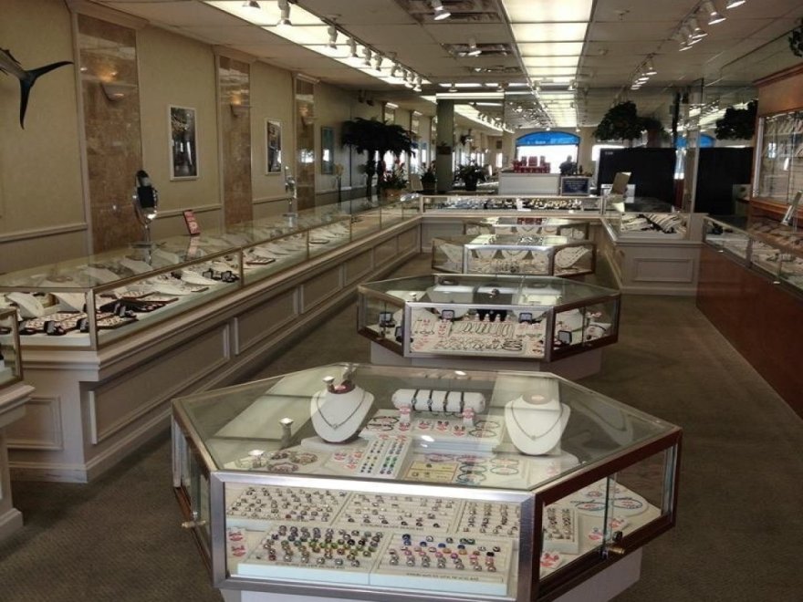 Mark Douglas Jewelers on Talbot Street